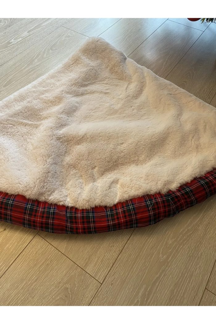 Peluş Ekose Yılbaşı Ağacı Örtüsü - Görsel 4