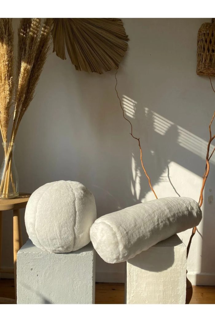 Peluş Top & Silindir Yastık