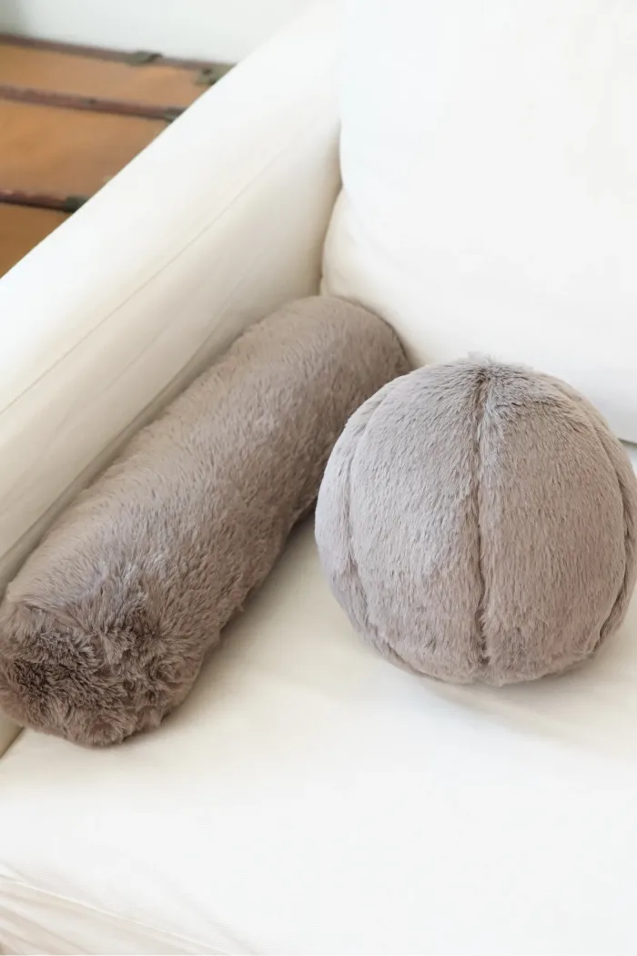 Peluş Top & Silindir Yastık