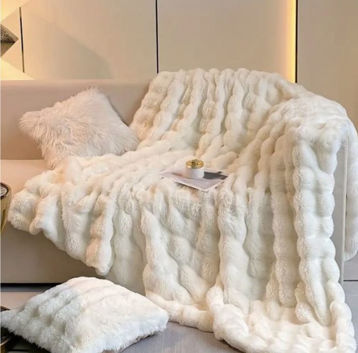 Peluş Koltuk Şalı Pofuduk Koltuk Örtüsü Bubble Koltuk Örtüsü 200 x 75 cm