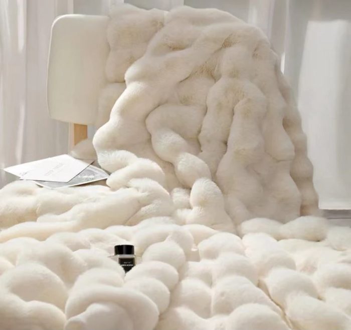 Peluş Koltuk Şalı Pofuduk Koltuk Örtüsü Bubble Koltuk Örtüsü 200 x 75 cm - Görsel 3