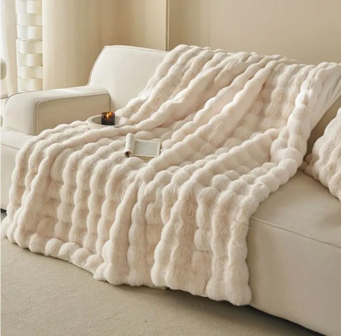 Peluş Koltuk Şalı Pofuduk Koltuk Örtüsü Bubble Koltuk Örtüsü 200 x 75 cm - Görsel 5