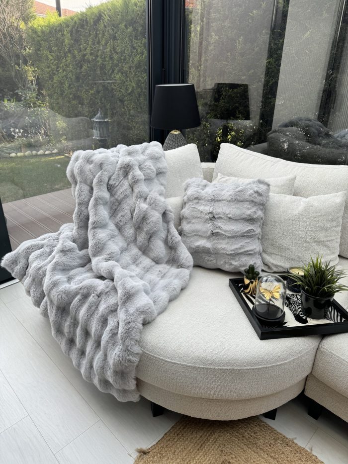Peluş Koltuk Şalı Pofuduk Koltuk Örtüsü Bubble Koltuk Örtüsü 150 X 100 Cm - Görsel 4