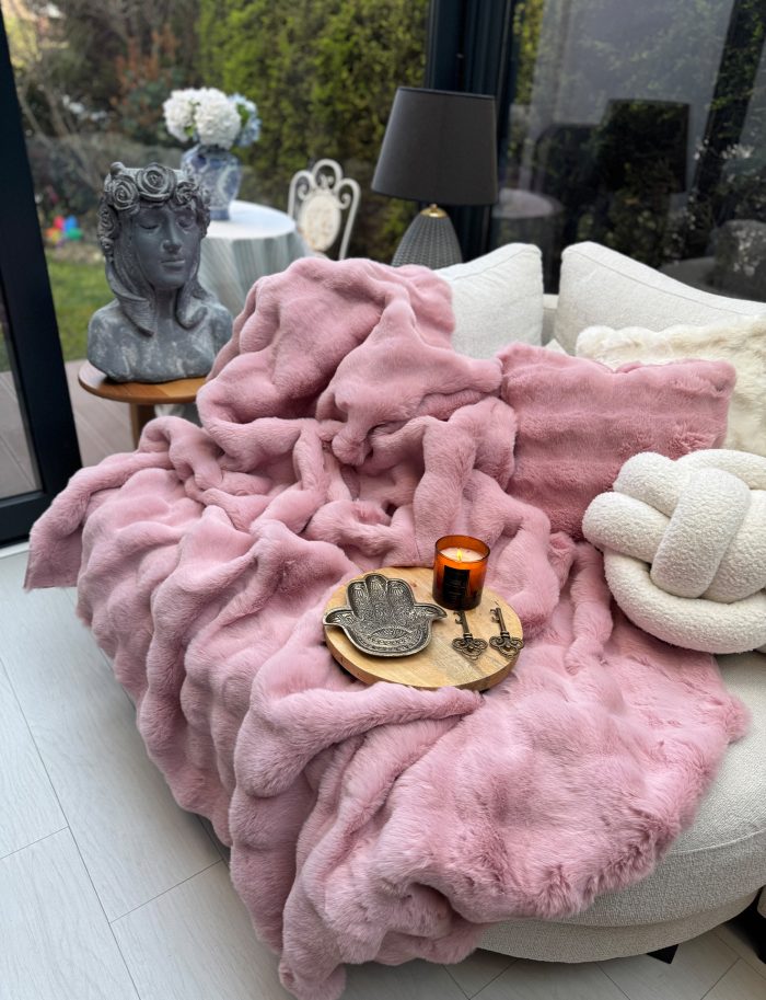 Peluş Koltuk Şalı Pofuduk Koltuk Örtüsü Bubble Koltuk Örtüsü 200 x 75 cm