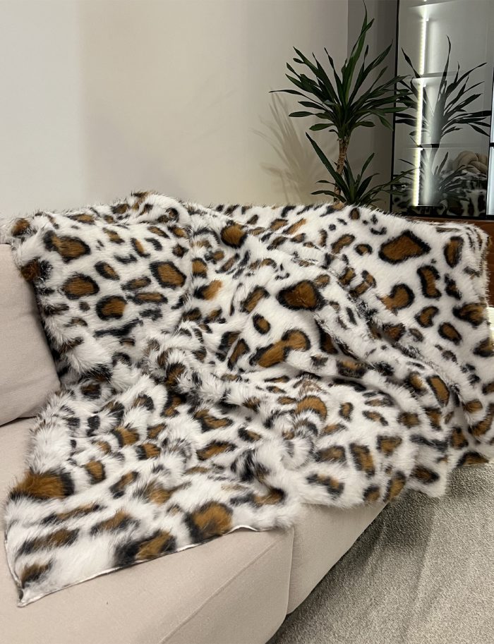 Peluş Örtü Kaymaz Koltuk Örtüsü Leopar Desenli Koltuk Örtüsü 200 X 75 Cm - Görsel 7