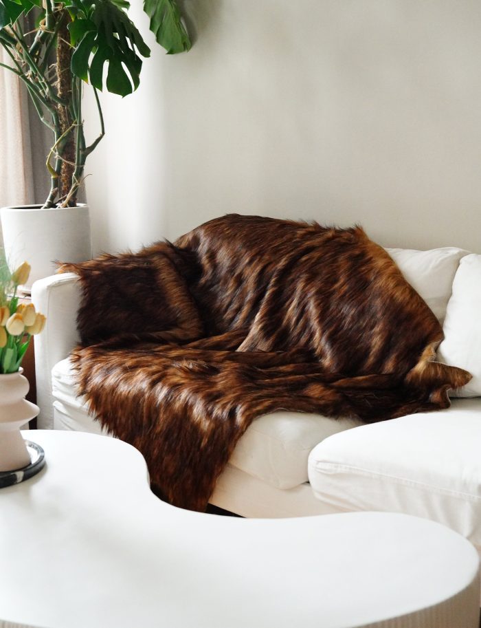 Peluş Koltuk Şalı Uzun Tüylü Peluş Koltuk Örtüsü Tibet Koltuk Örtüsü 200x150 Cm - Görsel 3